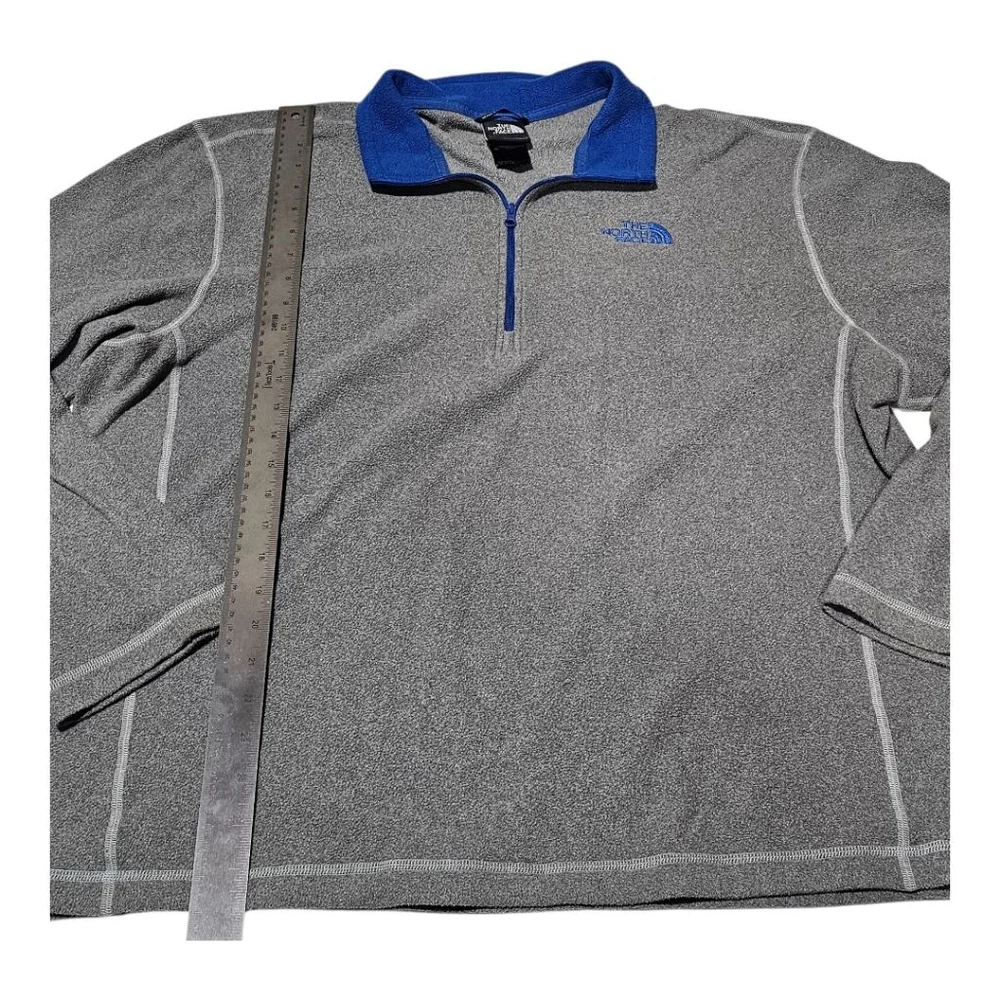 The North Face‎ Blue and Gray Quarter Zip Fleece Pullover XL